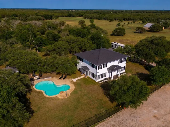 1185 County Road 258, Bertram, TX 78605