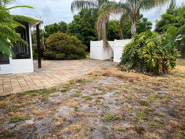 2708 Palmetto Rd — Photo 11