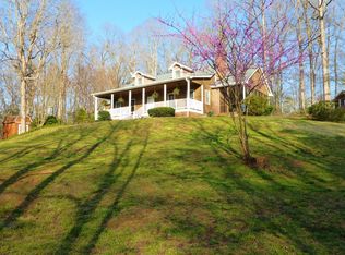 163 Hudson River Dr, Commerce, GA 30530