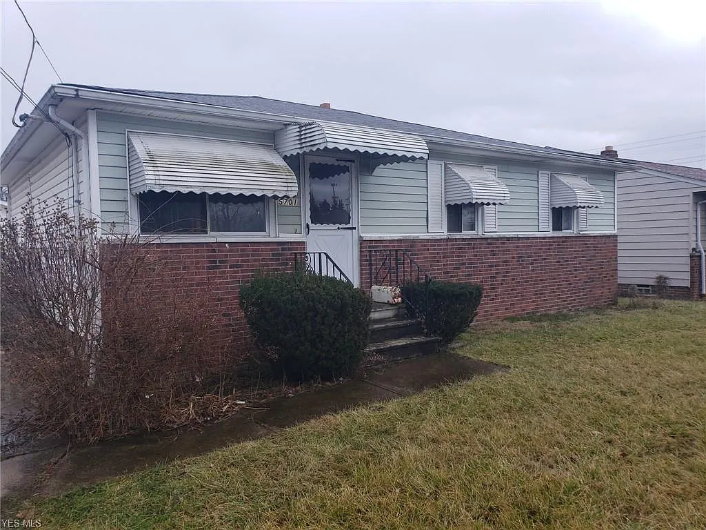 5701 Adams Ave photo 1