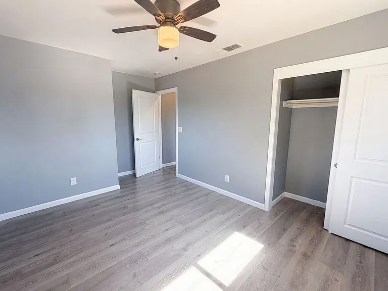 3713 Ripley St — Photo 18