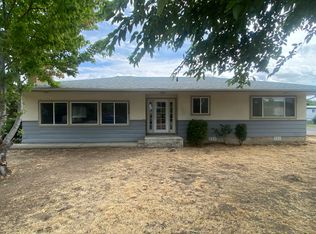 1639 Willow Ln, Grants Pass, OR 97527