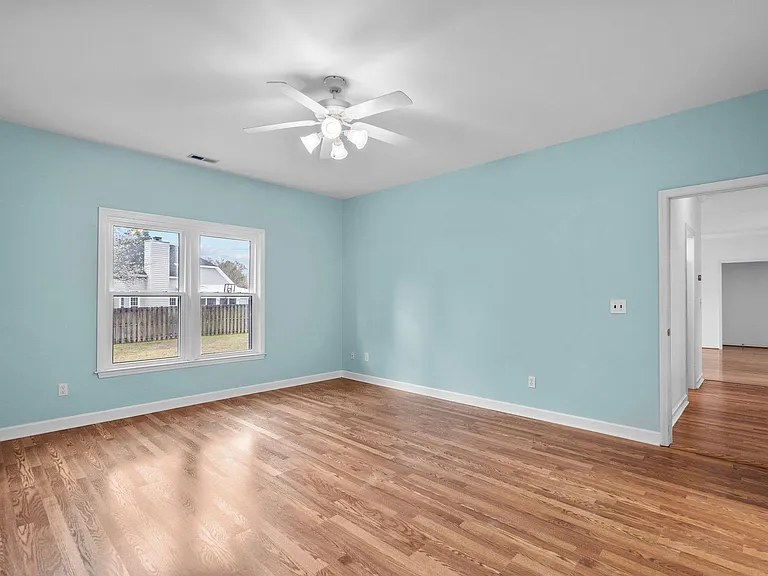 5044 Crosswinds Dr — Photo 19