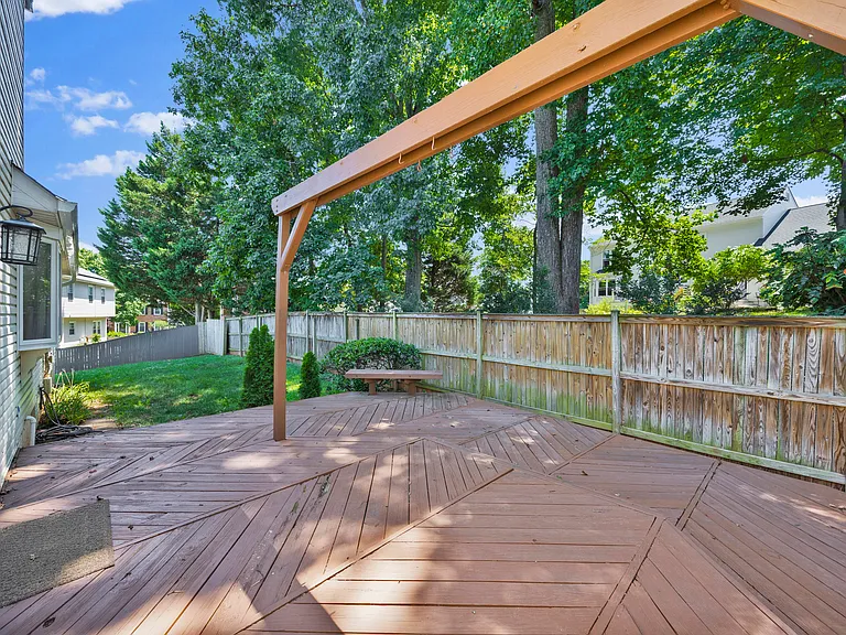 203 Markwood Dr — Photo 45