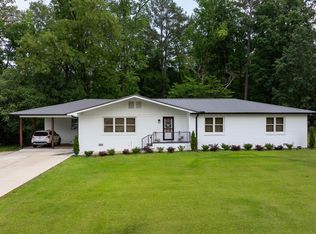 902 Wolf Creek Rd S, Pell City, AL 35128