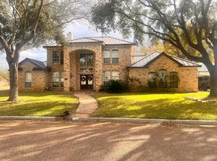 153 Cardinal Ln, Laredo, TX 78045