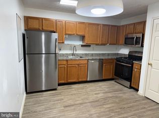 40 Ironstone Ct APT J, Annapolis, MD 21403