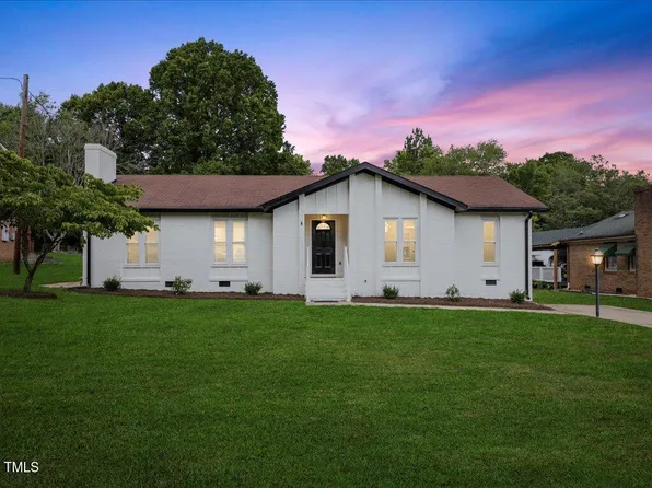 1709 Hawthorne Ln, Burlington, NC 27215