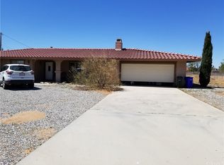 15140 Dakota Rd, Apple Valley, CA 92307