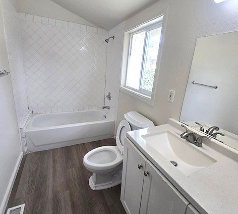1 bathroom