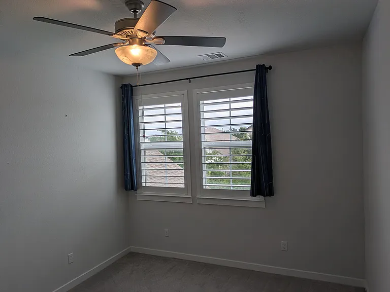 116 Panzano Dr — Photo 16