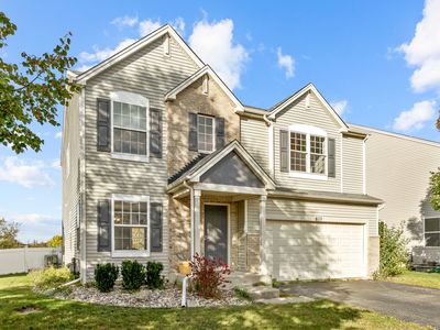 870 Black Cherry Ln, Round Lake Heights, IL, 60073