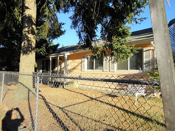 3rd image of 2912 84th St S