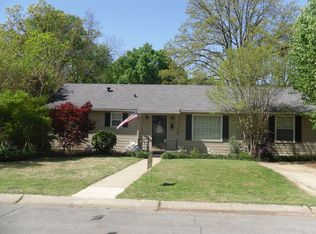 2824 Circlewood Rd, Little Rock, AR 72207