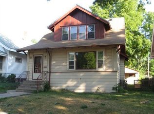 833 Fuller Ave, Saint Paul, MN 55104