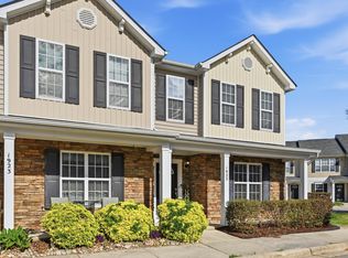 1925 Grassy Banks Dr, Raleigh, NC 27610