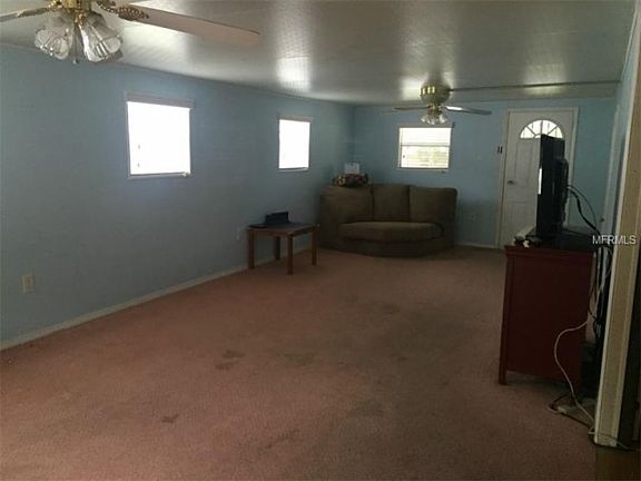 2nd image of 4107 Lindenwood Dr