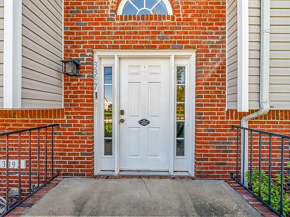 3rd image of 3397 Bradfield Dr