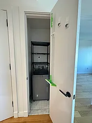 Rented by Artur Gutman, LREB