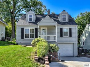 6319 Pierce St, Omaha, NE 68106