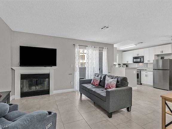 5th image of 3150 Soft Breezes Dr APT 1003