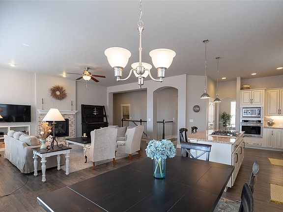 4th image of 11761 S Breeze Grass Way