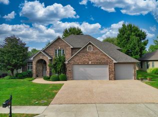 4607 Villa Wood Ct, Columbia, MO 65203