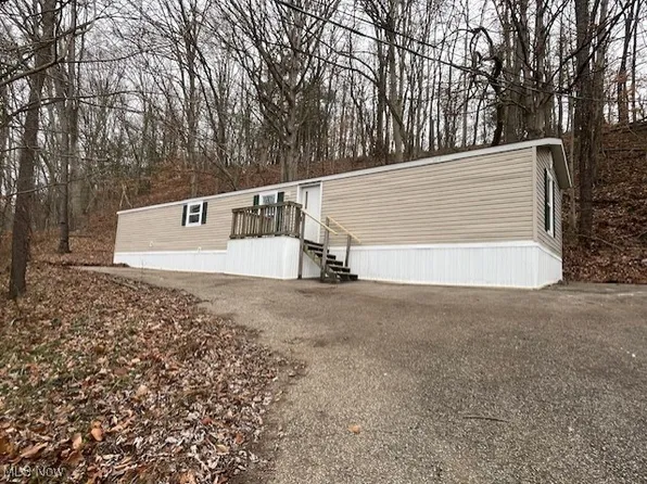 570 Frederick St, Nelsonville, OH 45764