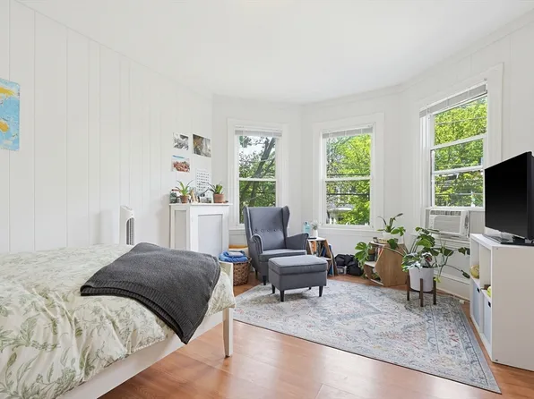 298 Brookline St, Cambridge, MA 02139