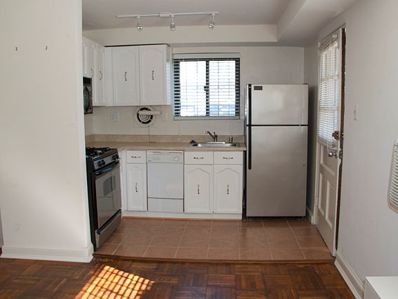 2nd image of 1569 N Colonial Ter APT 108