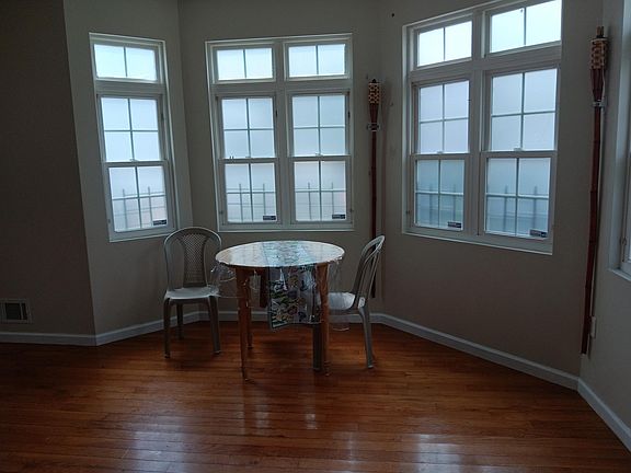 2nd image of 8 Scribner Ave Floor 1