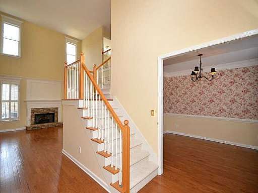 5th image of 3005 Darien Park Dr