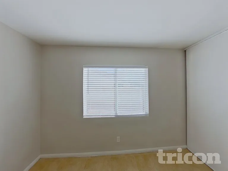 748 Triple Crown St — Photo 13