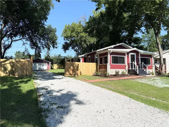 7930 Michigan Ave, Kansas City, MO 64132
