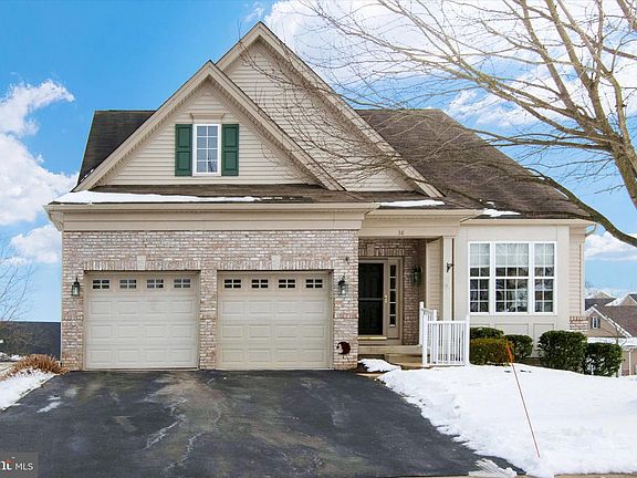 4th image of 386 Randall Ln