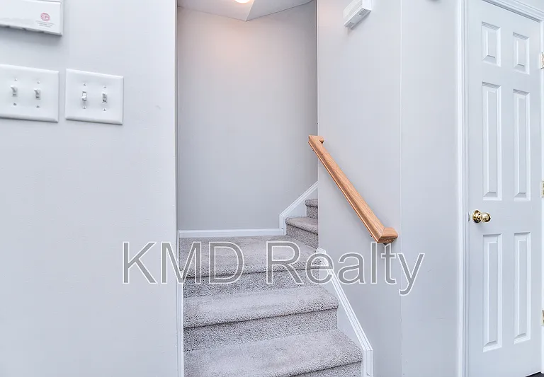 11315 Dundarrach Ln — Photo 14