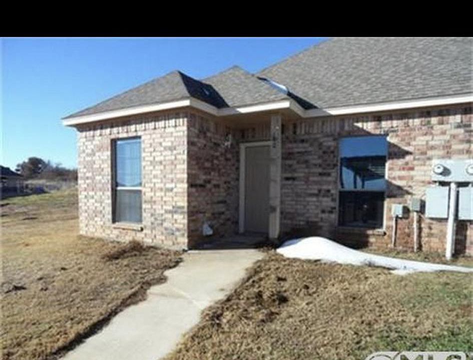 1st image of 122 Lindas Creek Ln