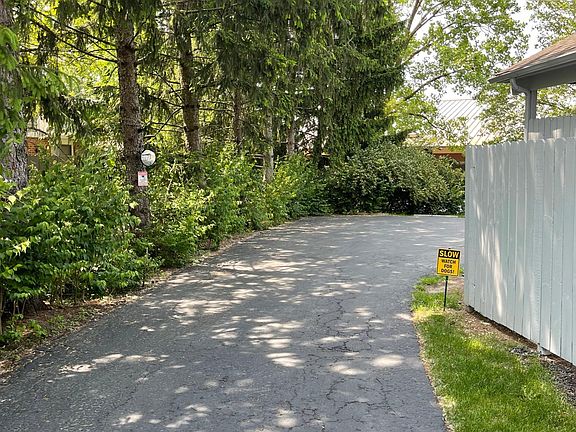 4th image of 83 Corbins Mill Dr