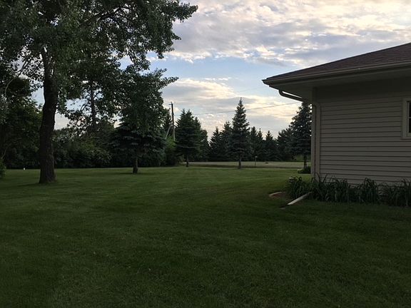 3rd image of W7695 170th Ave