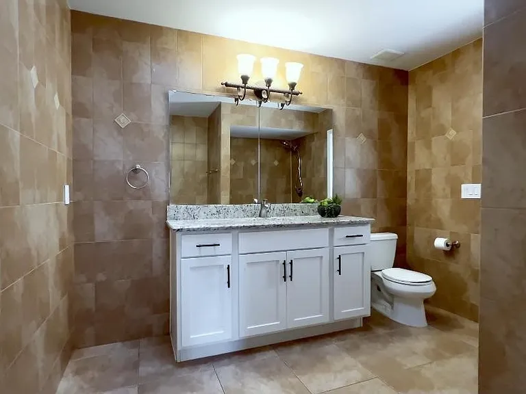 8108 Bluestar Cir — Photo 12