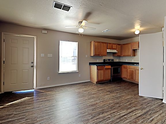 2nd image of 500 Kings Way Dr APT A