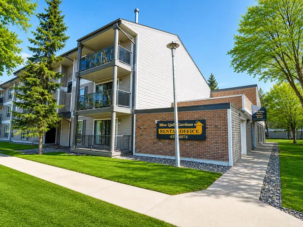 12005 25th Ave NW, Edmonton, AB T6J 4G6