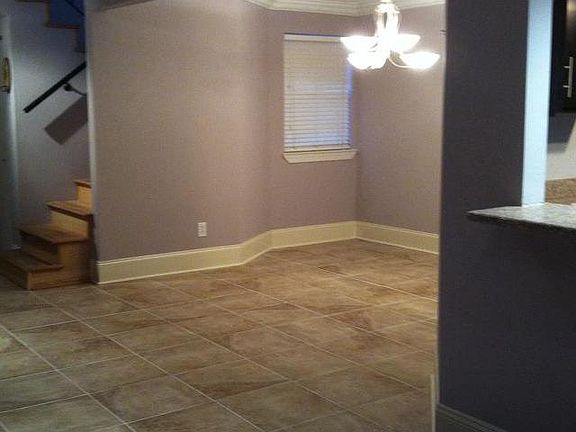 4th image of 14257 Woodlands Dr Unit 10