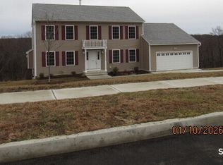 31 Warm Earth Road, Naugatuck, CT 06770