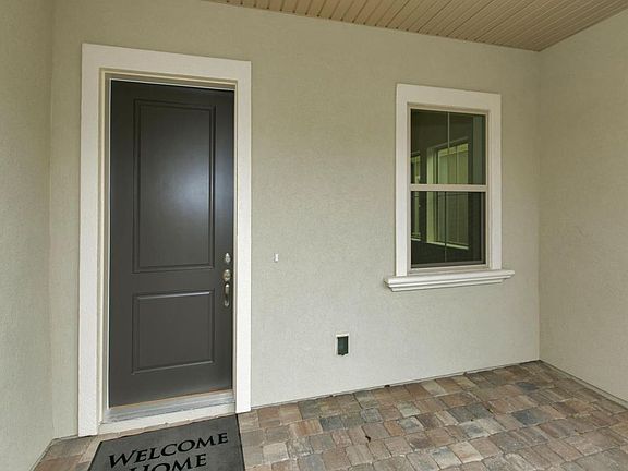 2nd image of 3063 Lucena Ln