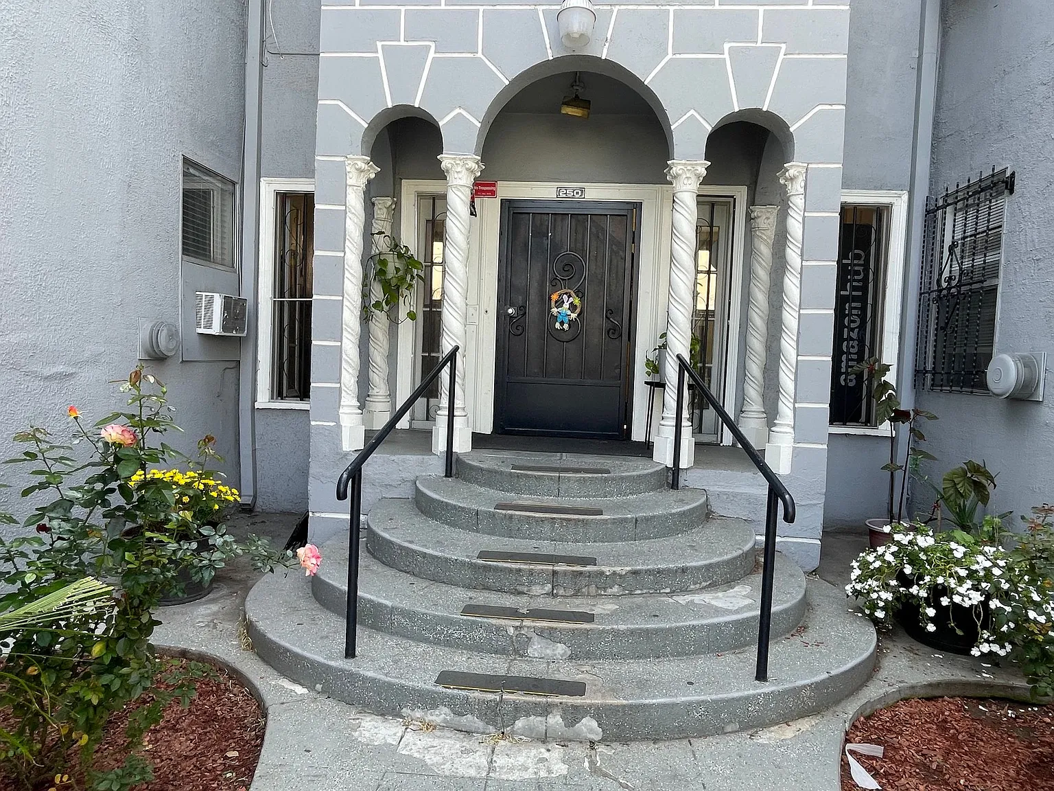 Loma Lake Apartments — Photo 4