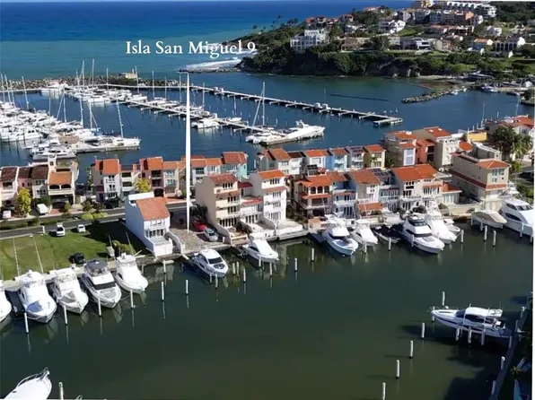 9 Isla, Humacao, PR 00791