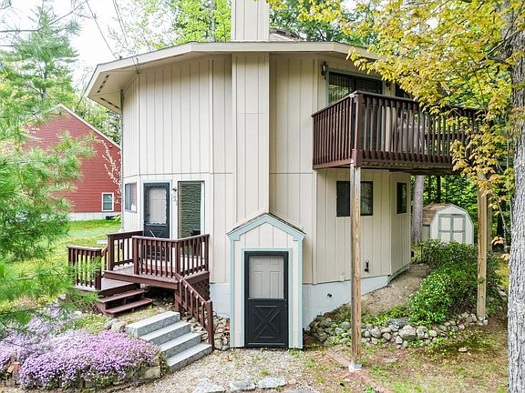 5th image of 51 Pequawket Drive