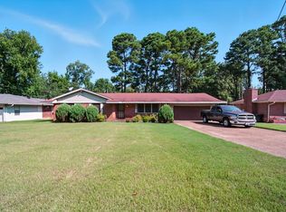 1358 Old Hickory Rd, Memphis, TN 38116