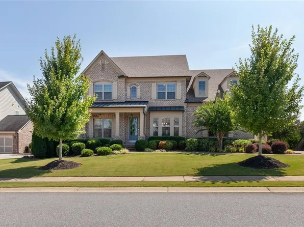 222 Briar Hollow Ln, Woodstock, GA 30188